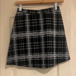 Kids Classic Black and White Plaid Skirt-sz 12-NWOT